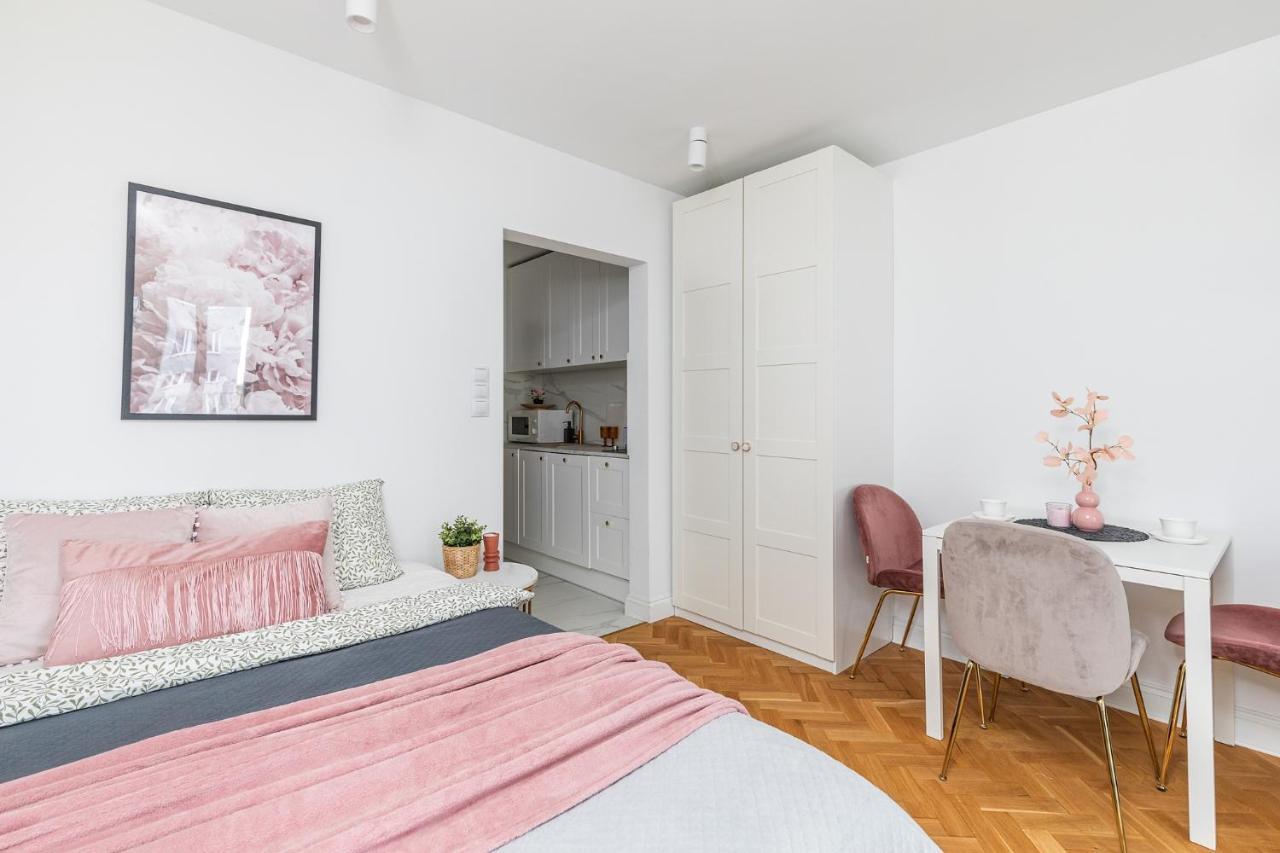 Appartamento Superapart Dyminska 6 Varsavia Esterno foto